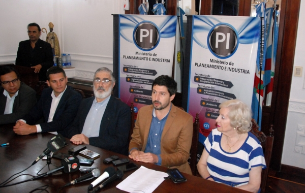 Banco Rioja lanza una línea de descuentos y promociones con el uso de la tarjeta de crédito y débito