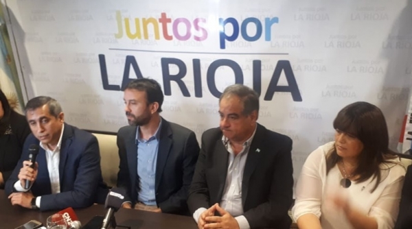 Presentación de lista - Felipe Álvarez: "Acá lo que falta no es la plata lo que sobra es corrupción"